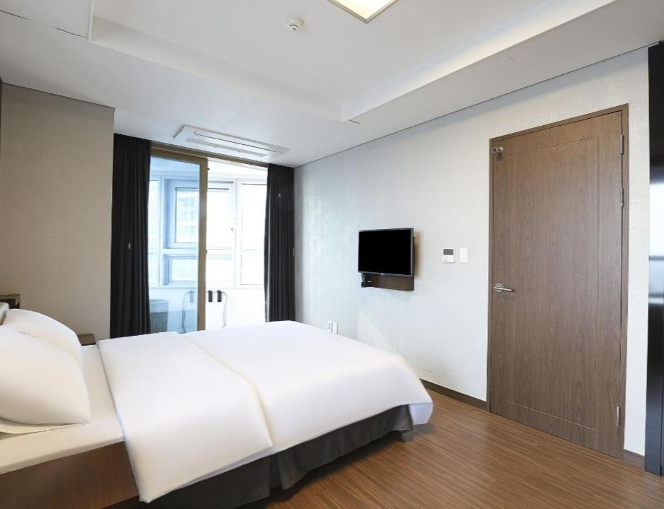 Haeundae Wide Ocean View & Residence Busan Exterior photo