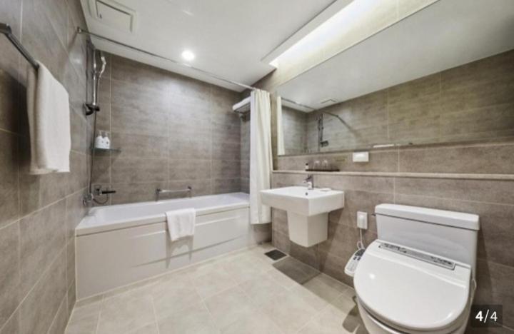 Haeundae Wide Ocean View & Residence Busan Exterior photo