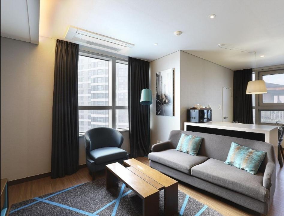 Haeundae Wide Ocean View & Residence Busan Exterior photo